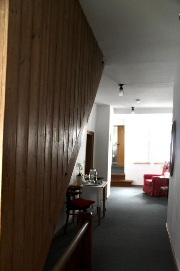 劳普海姆 Schildwirtschaft Zum Rothen Ochsen酒店 外观 照片