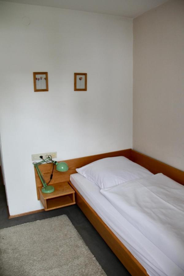 劳普海姆 Schildwirtschaft Zum Rothen Ochsen酒店 外观 照片